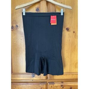 SPANX Women's 1X High Waisted Mid Thigh Shorts Black Shapewear Compression NWT